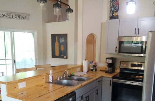 Dunnegan Casa | Rustic Modern Magical Retreat