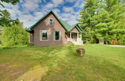 Indian River Casa | Rustic Mullett Lake Home, 3 Mi to Marina!