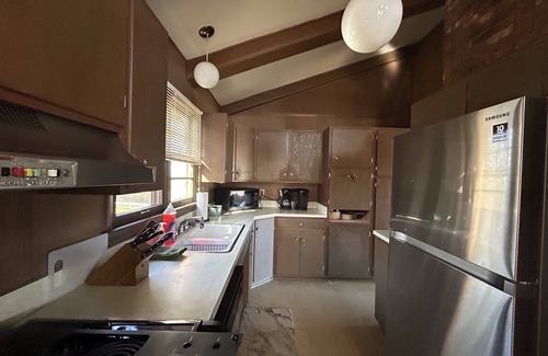 Black Mountain Cabina | Rustic & Peaceful Cabin with Beautiful Views