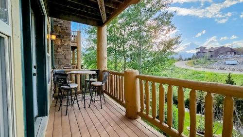 Eden Casa | Rustic Ridge with Gym and Game Room