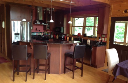 Zionville Casa | Serenidad rústica - hogar de la montaña hermosa