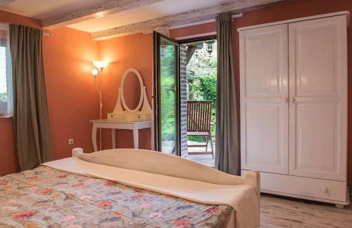 Nemsova Chalet De Esquí | Rustikálna chalúpka pri jazere