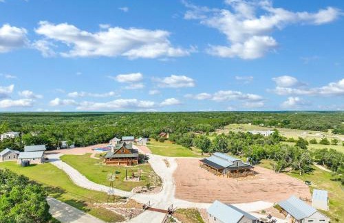 Wimberley Casa | RusTx Ranch Unit 9- Travelers