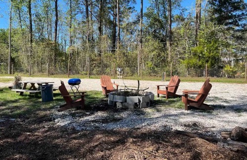 Northside Alquiler De RV | RV Lot with water and electric hookup