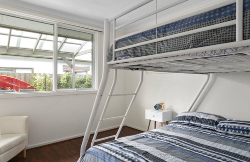 Rye Casa | Rye Beachfront Gem - Spacious Bayside unit