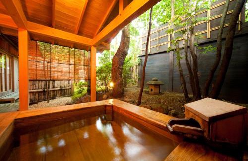 Yufuin Onsen Hotel | Ryotei Tanokura