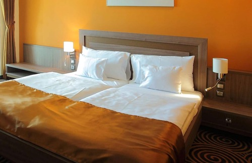 Pecs Hotel | Sándor Hotel