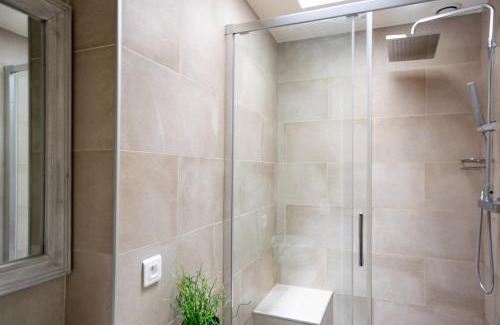 Vignerons Apartamento | Séjour Élégance au pied du Chateau de Vincennes