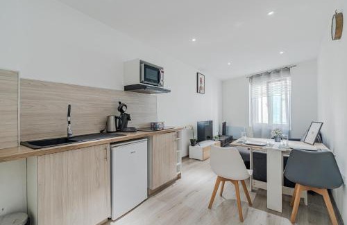 Chatellerault Apartamento | Séjour Confort - Proche Gare & Centre - Futuroscope 1