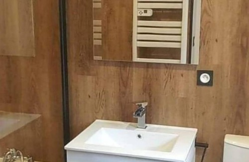 Balbigny Apartamento | Séjour en Amoureux Avec Jacuzzi + Sauna