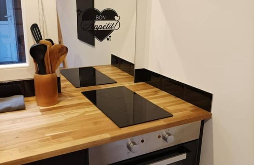 Balbigny Apartamento | Séjour en Amoureux Avec Jacuzzi + Sauna