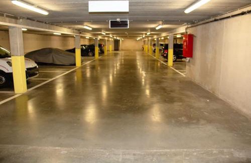 Dinant Apartamento | Séjour en bord de Meuse avec garage