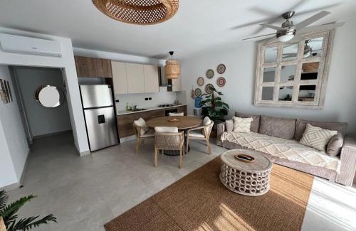 Dominicus Apartamento | Słoneczny apartament AC WiFi