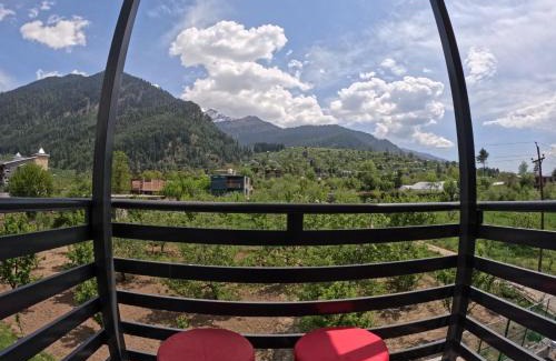 Manali Cama Y Desayuno | Saanjh - A serene retreat