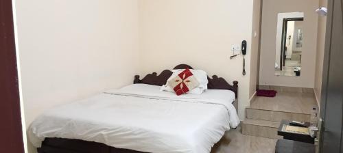 Sualkuchi Hotel | Sacred Stay