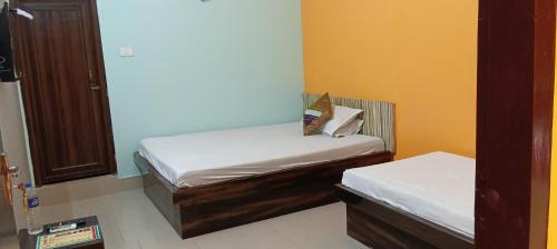 Sualkuchi Hotel | Sacred Stay