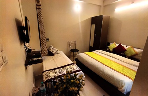 Varanasi Casa | Sada Shiv Guest House near Ganga river