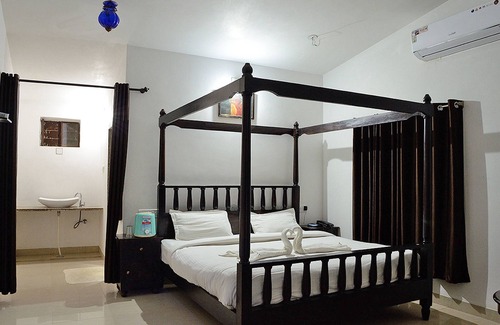 Sadri Hotel | Sadanira Resort