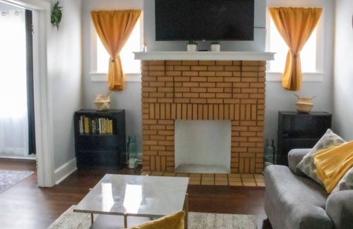 Hapeville Casa | Safe, quiet, neighborhood. Near everything!