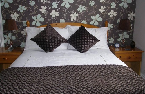Combe Martin Cama Y Desayuno | Saffron House Hotel