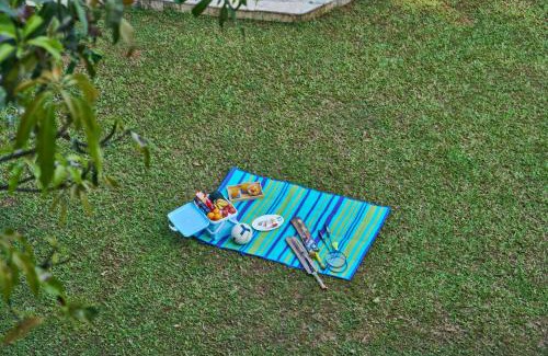 Khattalwada Villa | SaffronStays Ivory Chest