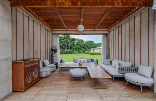 Lal Tappar Casa | SaffronStays Nirvana Groove