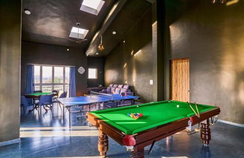 Nashik Villa | SaffronStays Six Oaks