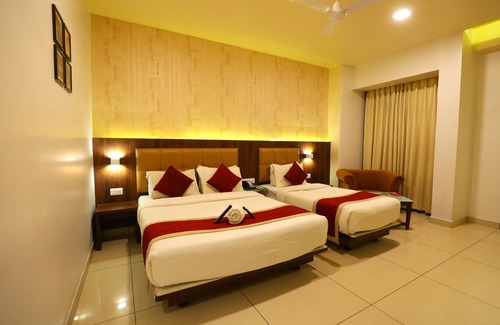 Davanagere Hotel | Sai International Hotel