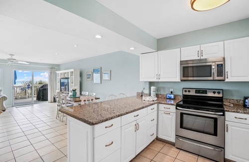 West Panama City Beach Condominio | Sailfish Townhomes by Panhandle Getaways