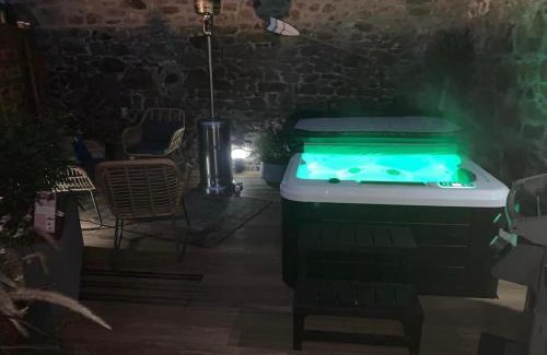 Rocabey - Alsace - Gare Casa | Saint Malo - Jolie Maison avec Jacuzzi 150m gare