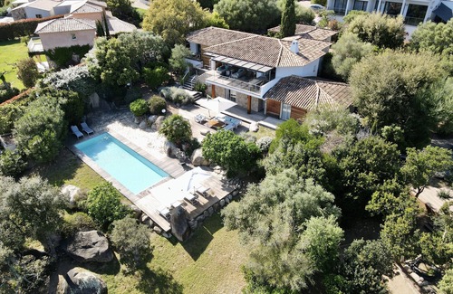 Cirendinu Villa | PORTO VECCHIO, PISCINA CLIMATIZADA, VISTA AL MAR, PLAYA AZUL DEL CABANON,