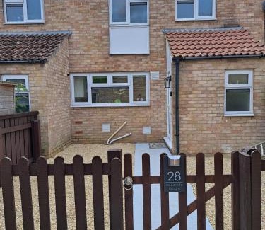 Calne Apartamento | SALE 3 bed House CALNE SLEEPS 6 pet-friendly