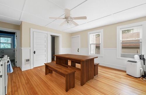 Salem Apartamento | Salem 3BDR w/ Gameroom+Balcony+Parking