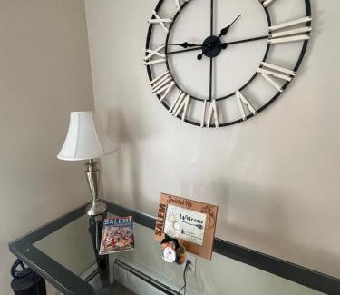 Salem Casa | Salem's Enchanted Inn