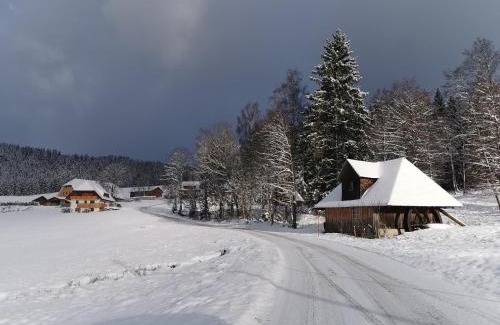 Schwarzenbach Apartamento | Salenhof