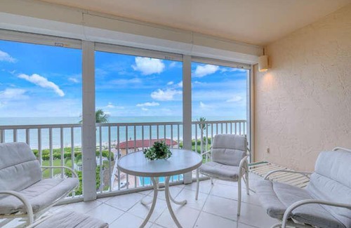 Bonita Springs Casa | Sally's Dolphin Way Condo