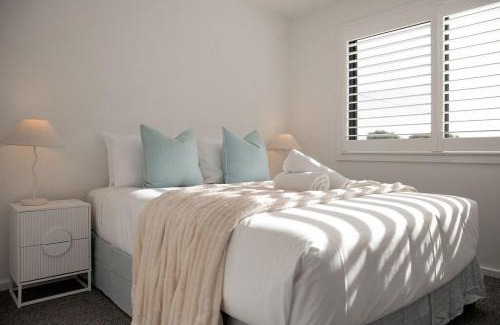 Bicheno Casa | SALT #1 - Front Unit