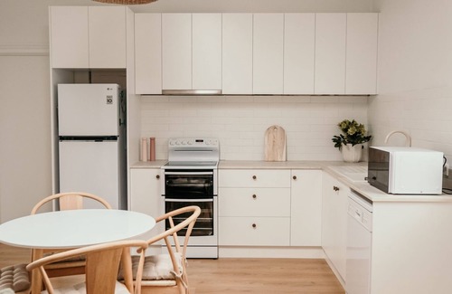 Port Fairy Cabaña | Salt Cottage - a cozy two bedroom home boasting all features perfect for your next Port Fairy trip