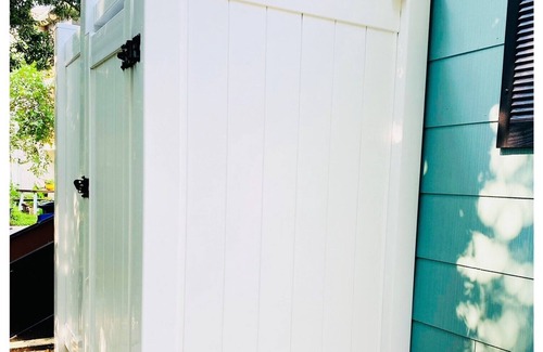 Villas Cabaña | Salt-Kissed Cottage Escape - Sweet Seascape Beach Cottage Bliss!