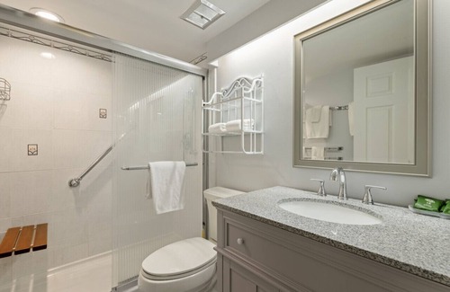 Cedar Key Apartamento | Salt Life #2: Endless Gulf views from this 2 bedroom waterfront townhome