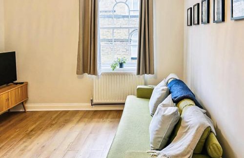 Saltaire Village Casa | Saltaire Mill Cottage