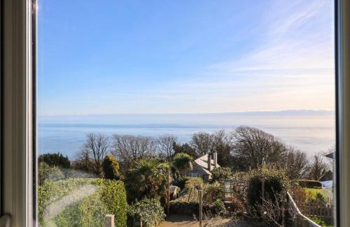 Bonchurch Casa | Saltwater Cottage