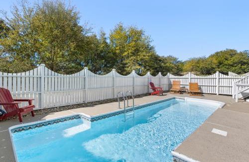 Corolla Casa | Saltwater Kisses