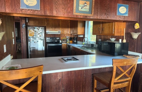 Bethany Beach Cabaña | Salty Paws Beach Cottage - Just Steps From the Shoreline!