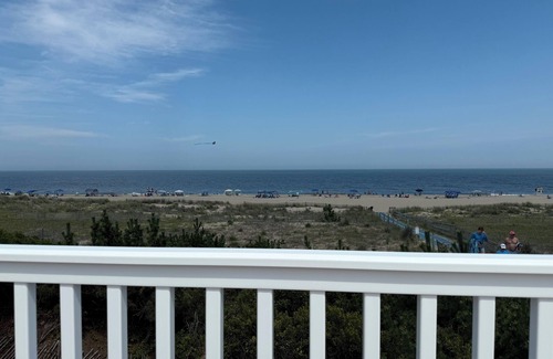 Bethany Beach Cabaña | Salty Paws Beach Cottage - Just Steps From the Shoreline!