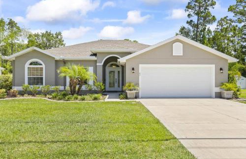 Palm Coast Casa | Salty Reef Pool Home | Palm Coast