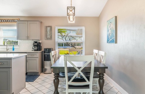 Oceanside Village Casa | Salty Sands Island Home - Steps From The Beach