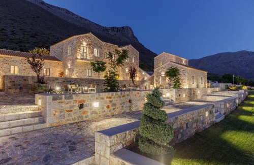 Omales Hotel | Salvia Areopolis All Suite Hotel