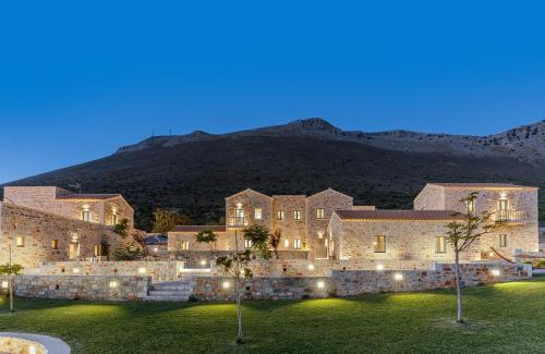 Omales Hotel | Salvia Areopolis All Suite Hotel