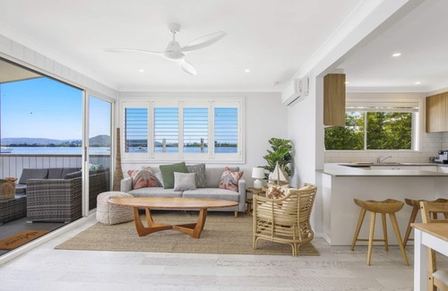 Woy Woy Bay Casa | SAM'S SHACK WATERFRONT WOY WOY BAY